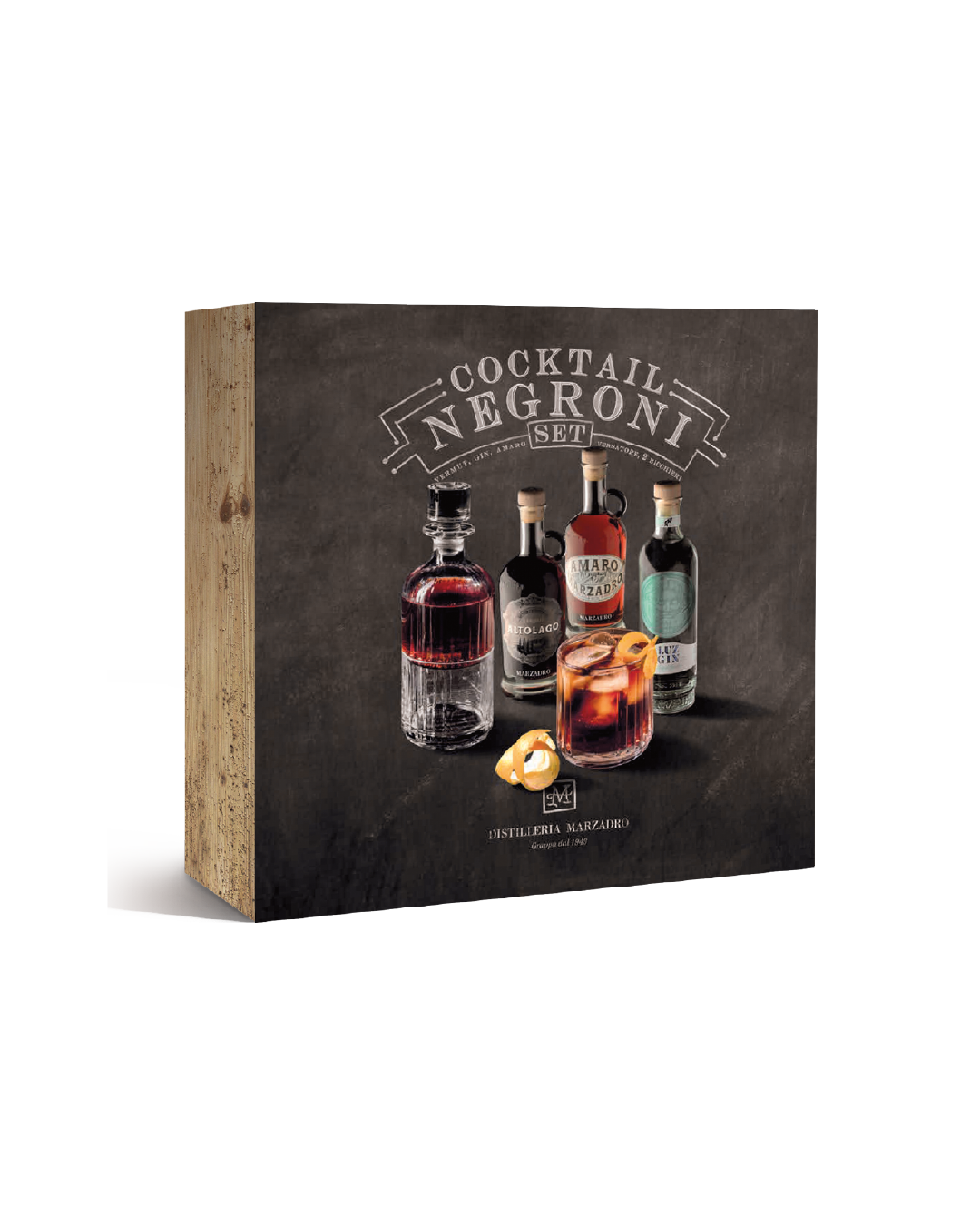 Confezione cocktail Negroni Marzadro con bottiglie e accessori
