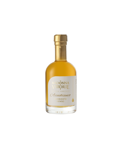 Acinobianco MDV, bottiglia di vino bianco trentino su sfondo bianco