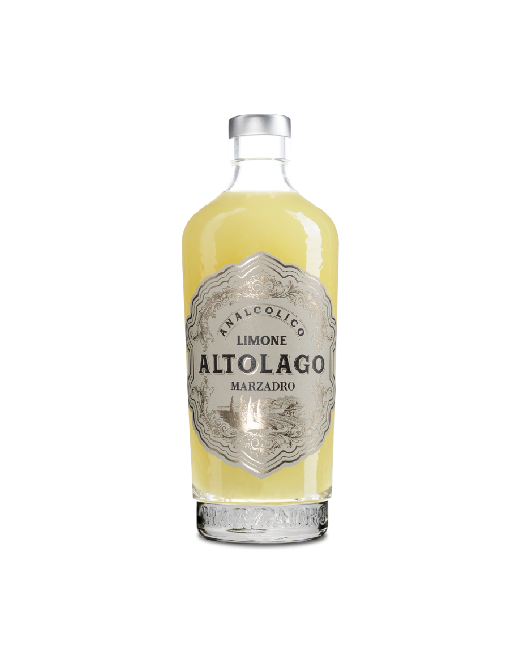 Altolago limone analcolico Marzadro, bottiglia del limoncino su sfondo bianco