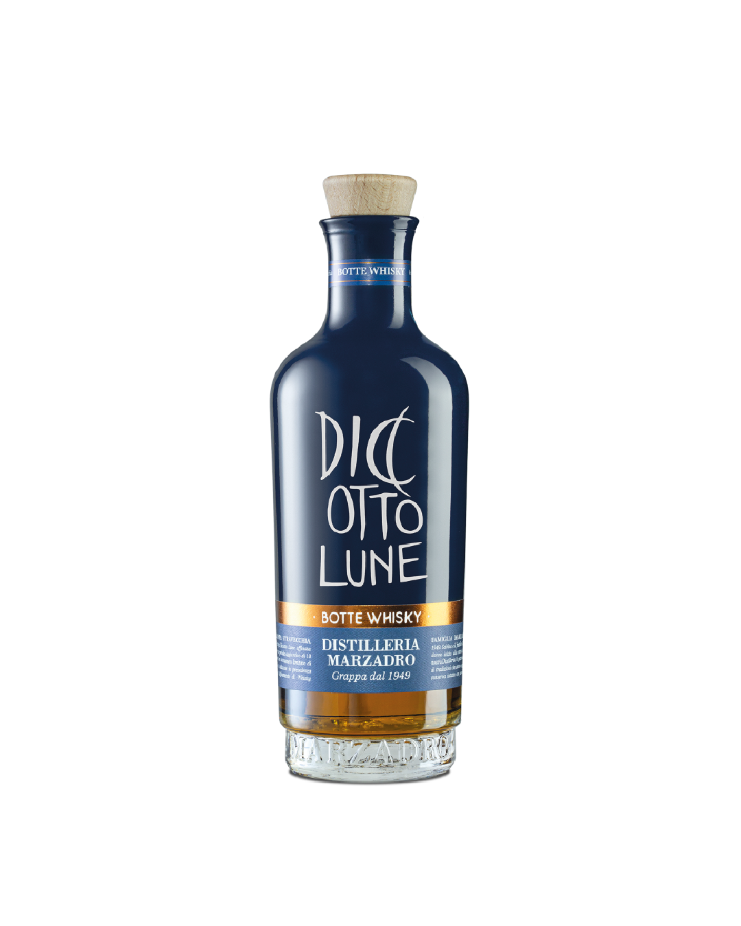 Marzadro Grappa Diciotto Lune Riserva Botte Whisky, bottiglia su sfondo bianco
