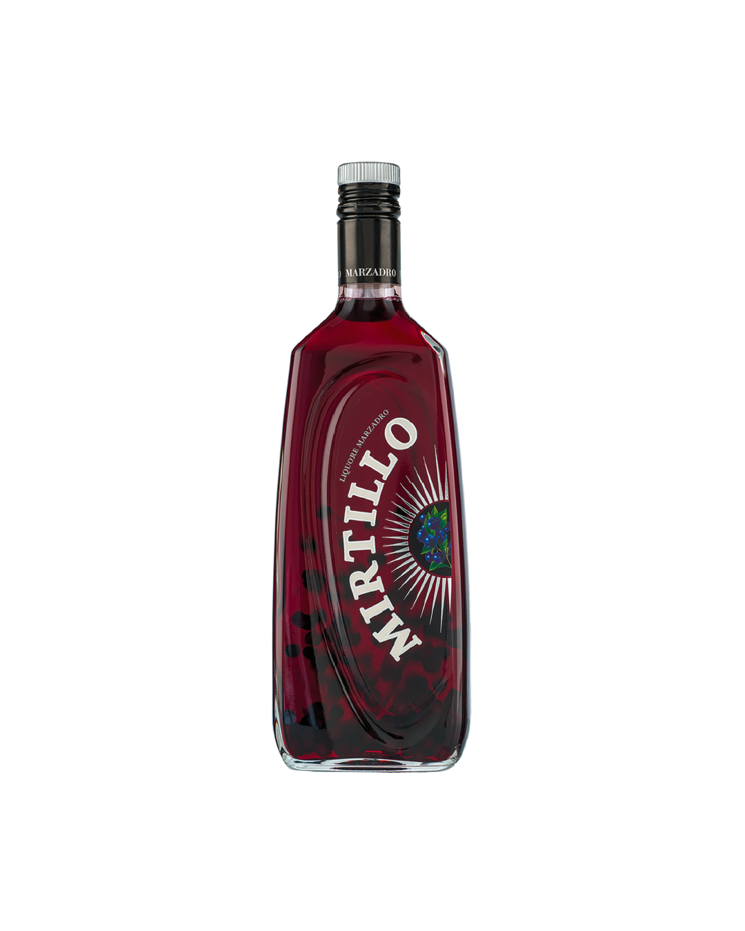 Liquore Marzadro Mirtillo, bottiglia del liquore al mirtillo su sfondo bianco