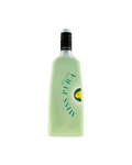 Liquore Marzadro Miss Pera, bottiglia del liquore alla pera su sfondo bianco